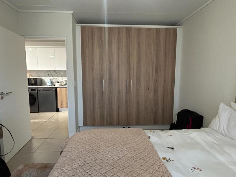 1 Bedroom Property for Sale in Sandown Western Cape